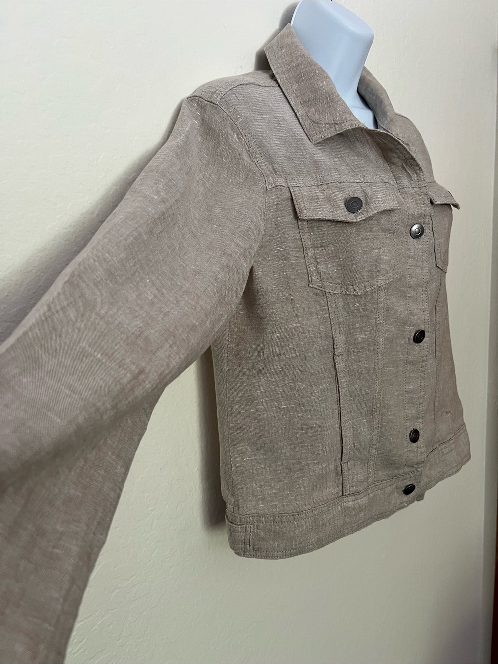Jones New York Light Natural Linen Jacket NWOT